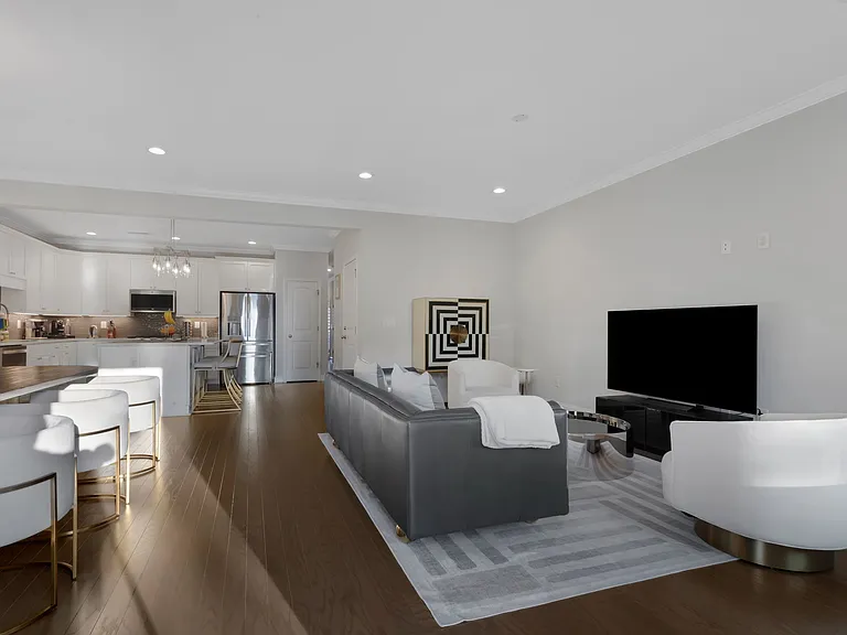 243 Rocky Slope Rd — Photo 4