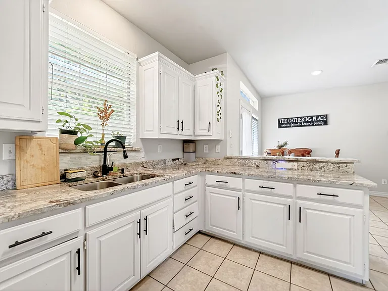 5108 Foxhaven Ct — Photo 4