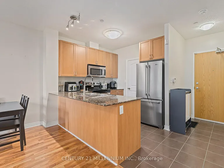 383 Main St E #107 — Photo 6