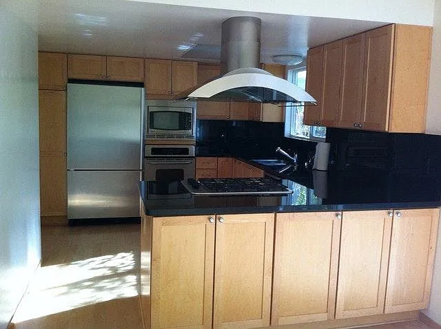 1515 Lilac Lane — Photo 2