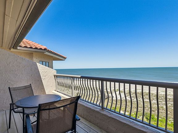 3rd image of 327/328 Sandcastles Ct Unit 284