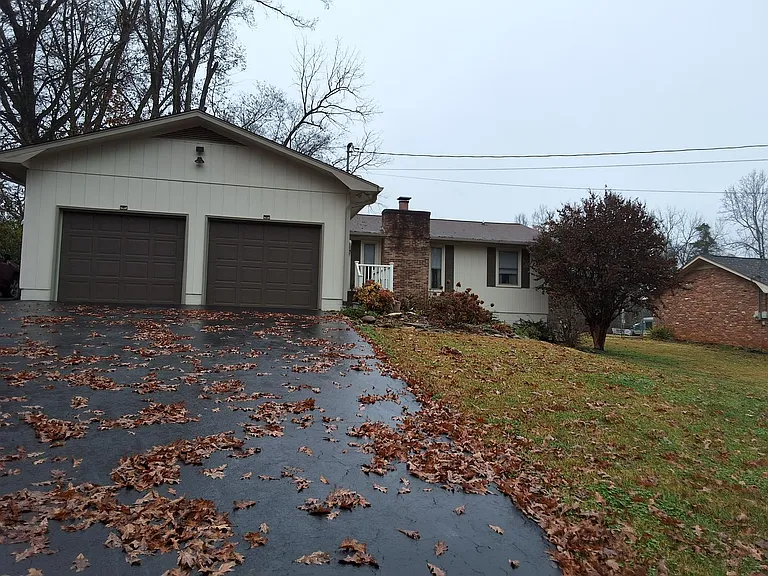 14989 Martel Rd — Photo 1