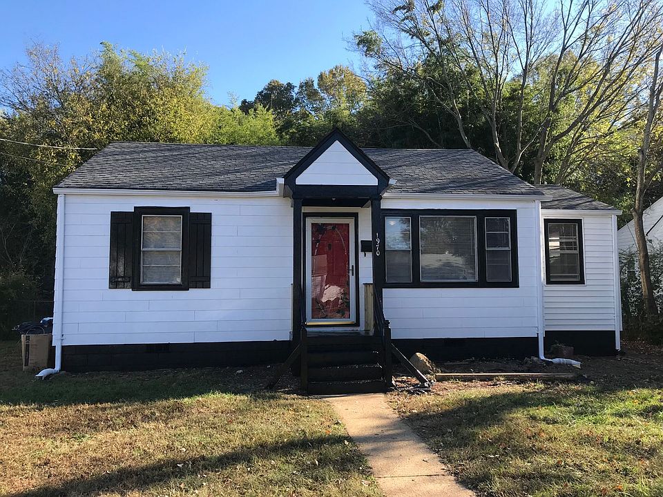 1st image of 1907 Brandonview Ave