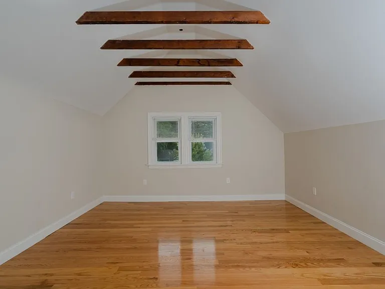 11 Park St — Photo 13