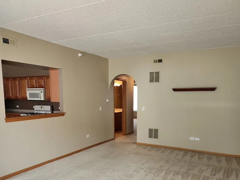 16611 Liberty Cir #1N — Photo 4