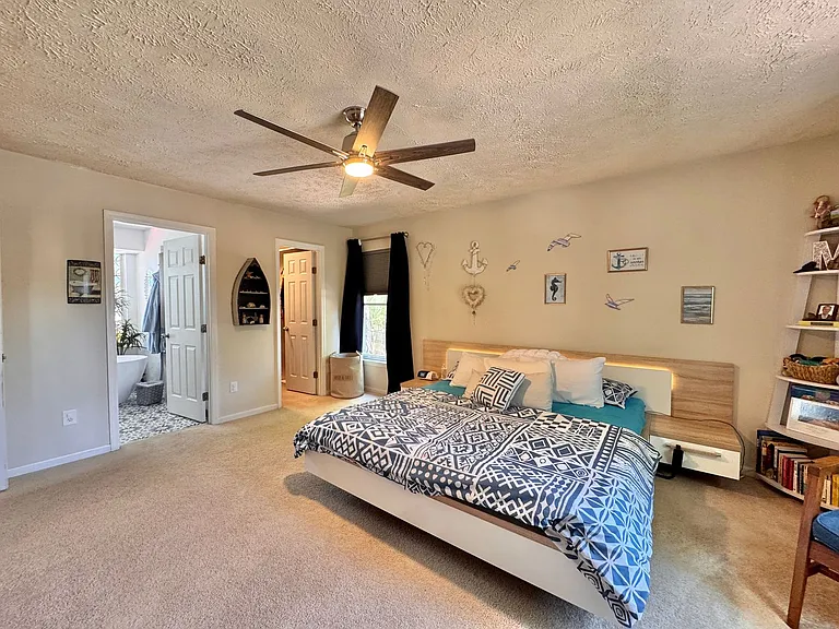 69 Spring Lake Dr — Photo 24