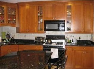 111 Hawthorn Ave, Needham, MA 02492