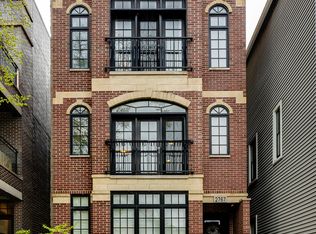 2767 N Kenmore Ave #P-2, Chicago, IL 60614