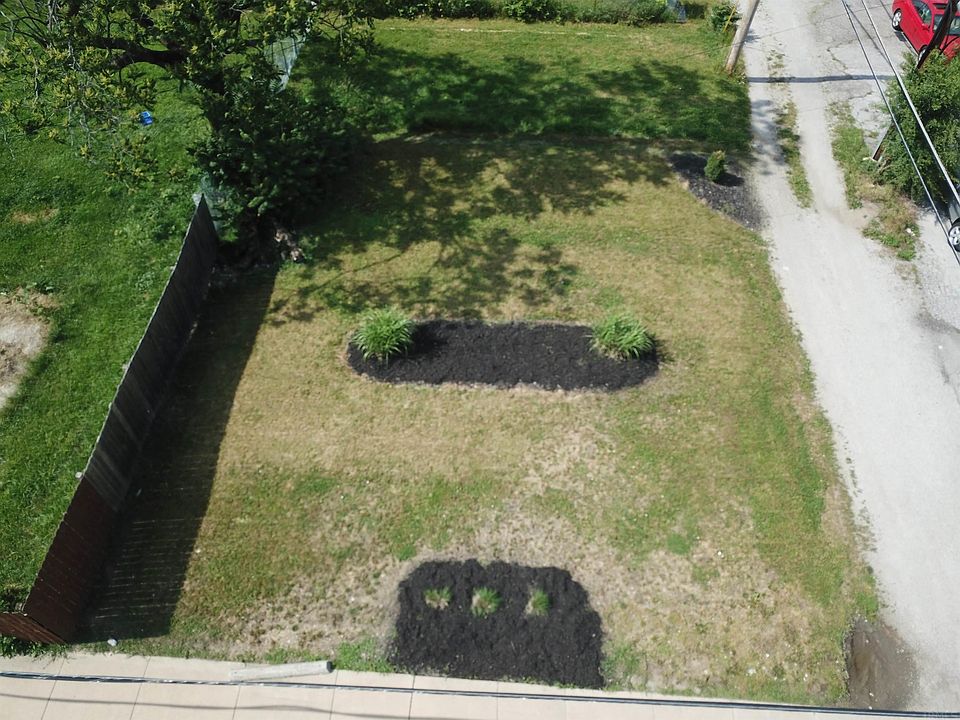 2nd image of 602 Taylor St