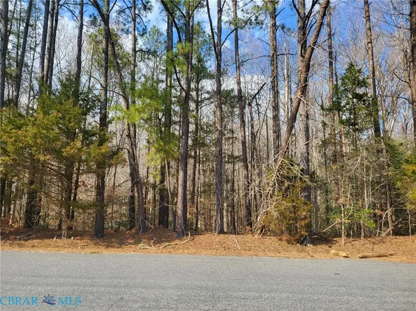 4712 Monaco Dr #3, Sandston, VA 23150