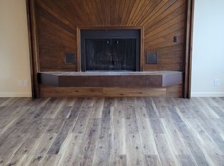 1830 E Roanoke Dr, Boise, ID 83712