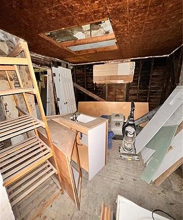 3rd image of 2313 Sherman St