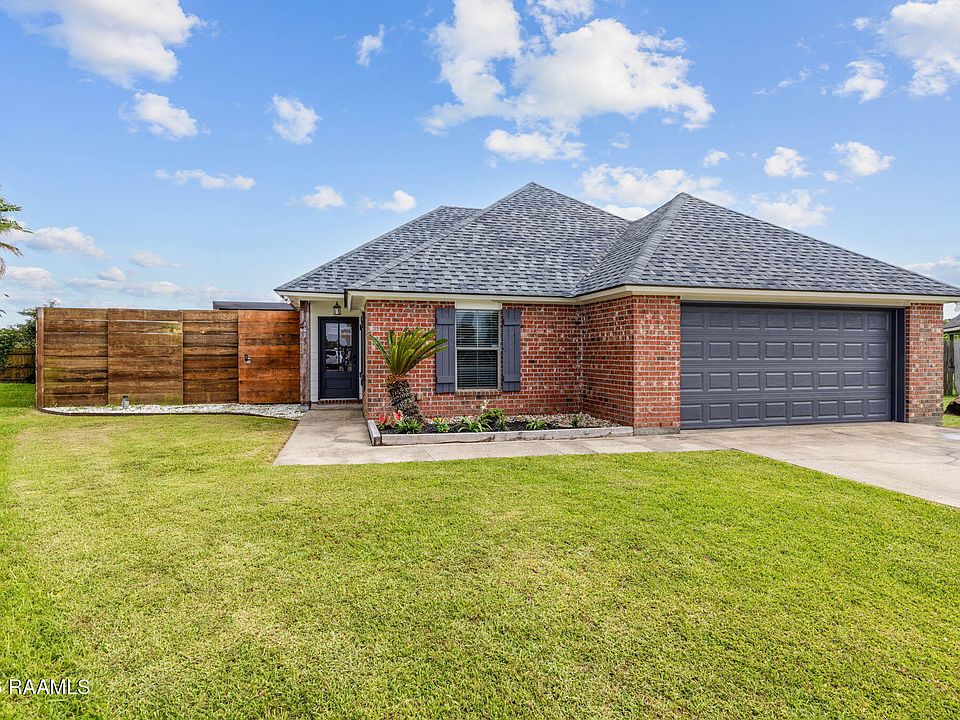1st image of 108 Niki Ln