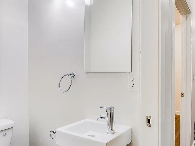3408 Adeline St #3408 — Photo 8