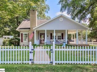 105 Georgia St, Fountain Inn, SC 29644