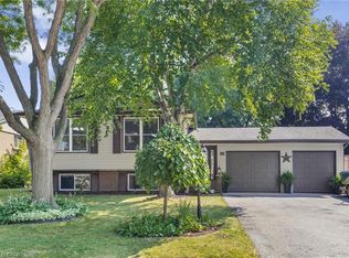 37 Glenvale Dr, Hamilton, ON L9C2X5