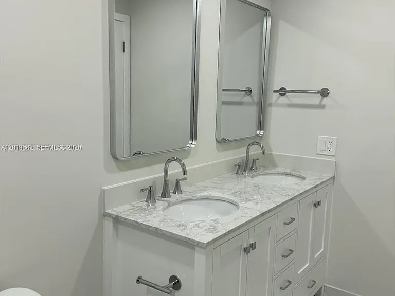 140 NW 87th Ave #G111 — Photo 2