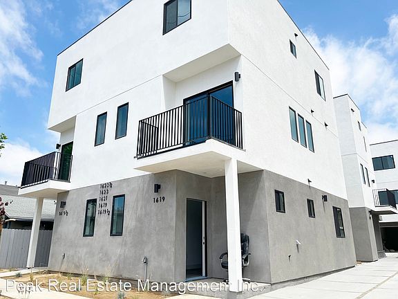 5th image of 1619 W 208th St #11289498