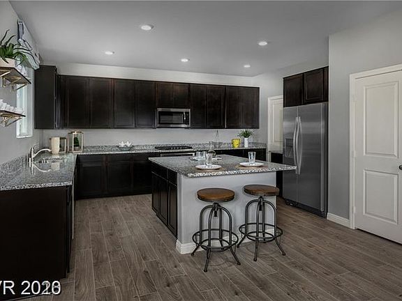 5th image of 6623 Angelina St