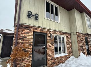 160 S Tomagene Dr APT 4, Bourbonnais, IL 60914