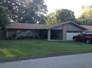 1008 N Raven Rd, Rogers, AR 72756