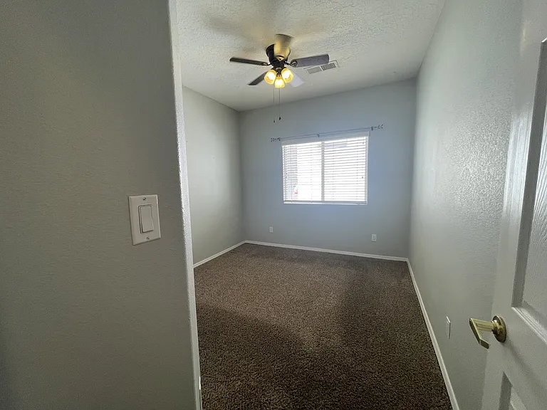 6915 Kayser Mill Rd NW — Photo 9