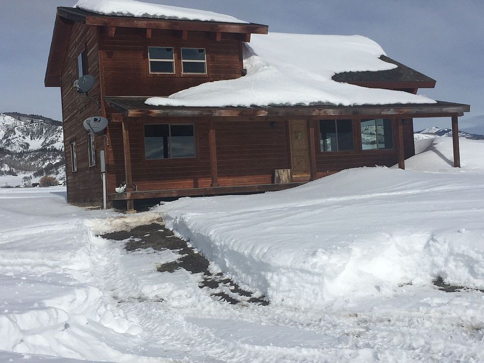 1st image of 48225 Flora Ct