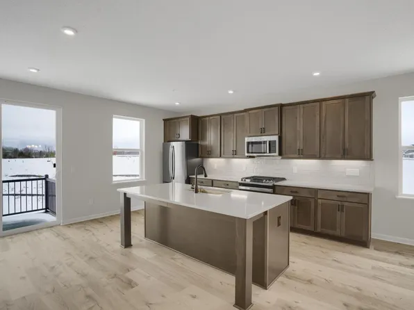 1525 Timberwood Ln, West Saint Paul, MN 55118