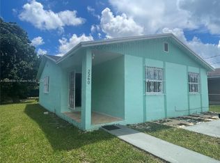 2260 NW 61st St, Miami, FL 33142