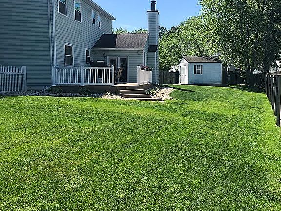 4th image of 806 Archer Pl