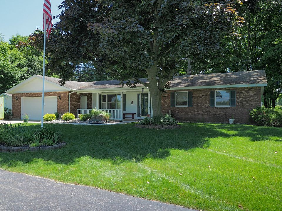 335 S 16th St-101