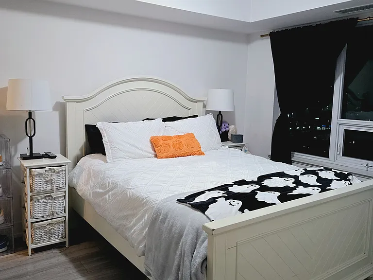 1215 Bayly St #1310 — Photo 7