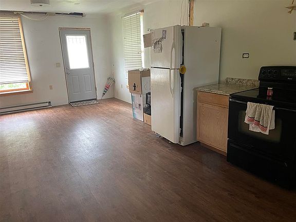4th image of 16 Belmont St