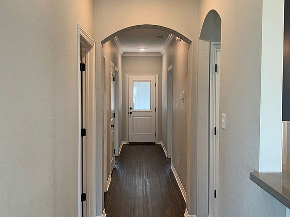 5th image of 6995 Halter Loop