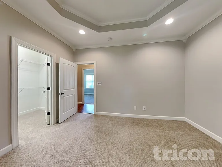 189 Crystal Creek Dr — Photo 8