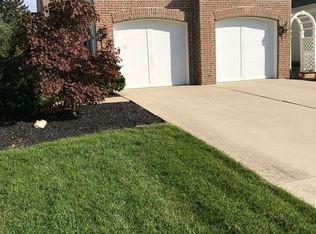 155 Sparrow Dr, Hamilton, NJ 08690