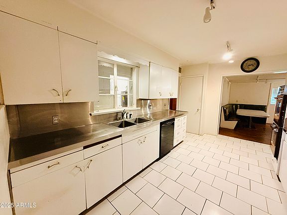 5th image of 2837 N 21ST Street