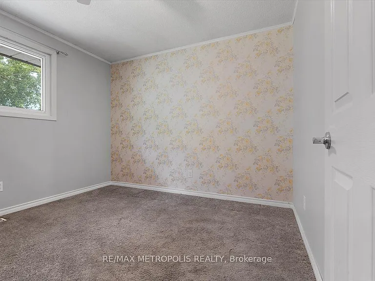 23 Silver Aspen Cres #MAIN — Photo 20