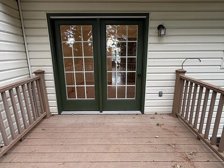 218 Tudor Dr — Photo 15