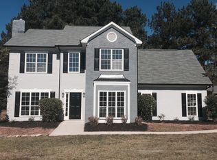 120 Chestlehurst Dr, Fayetteville, GA 30215