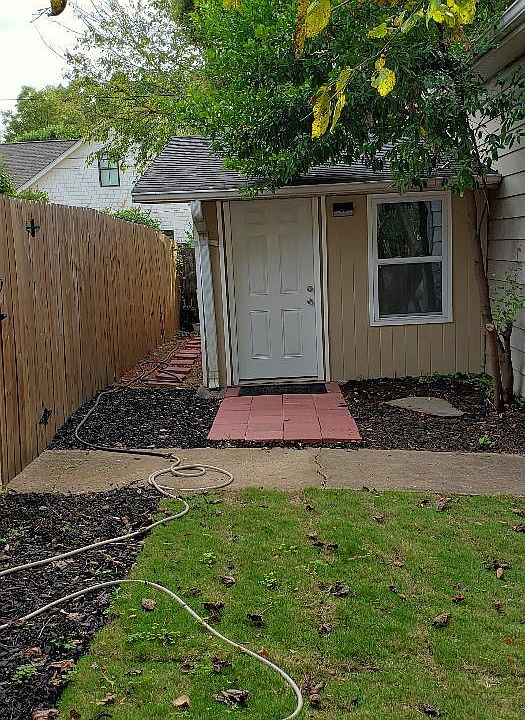1st image of 100 Tomassee Ave #100B