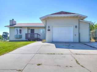 5607 S Pitch Ct, Rapid City, SD 57703
