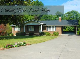 248 Farmbrooke Ln, Winston Salem, NC 27127