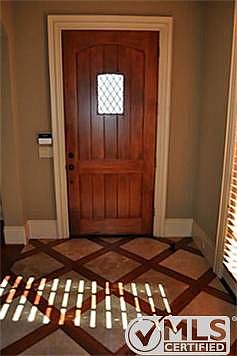 4th image of 2051 Donley Dr