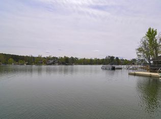 411 Shadowood Dr, Irmo, SC 29063