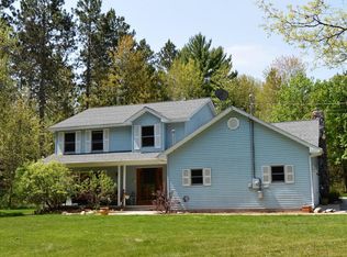 551 Huron Dr, Mio, MI 48647