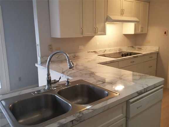 2nd image of 205 W East Crawford Ave