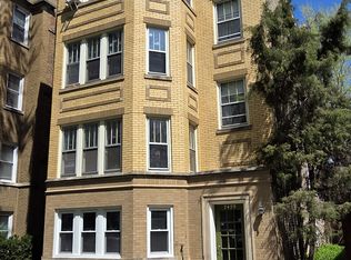 7429 N Claremont Ave #B, Chicago, IL 60645