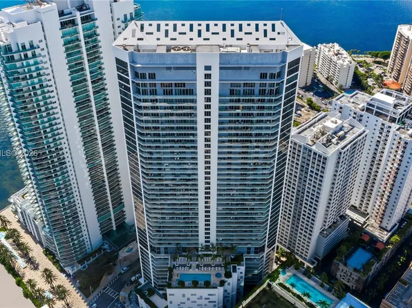 1300 E Brickell Bay Dr #3701, Miami, FL 33131