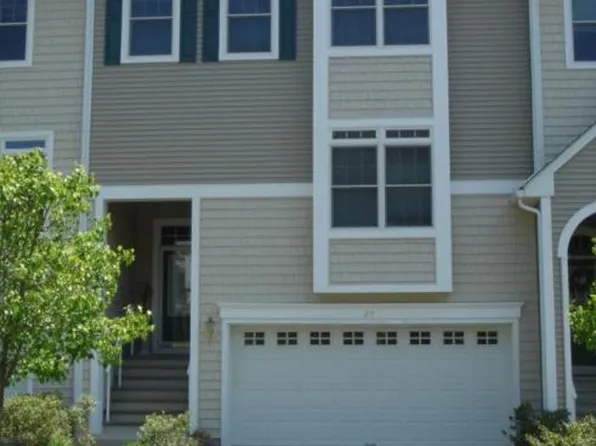 26 Catamaran Ct #1, Mount Arlington, NJ 07856